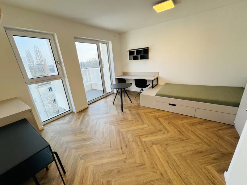 Modernes Studio möbliert mit EBK, Süd-Balkon und Abstellkammer! — photo 1